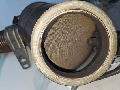 2013-15 BMW 6 Gran Coupe F06 750Li N63 B44 B engine Catalytic Converter 7645441