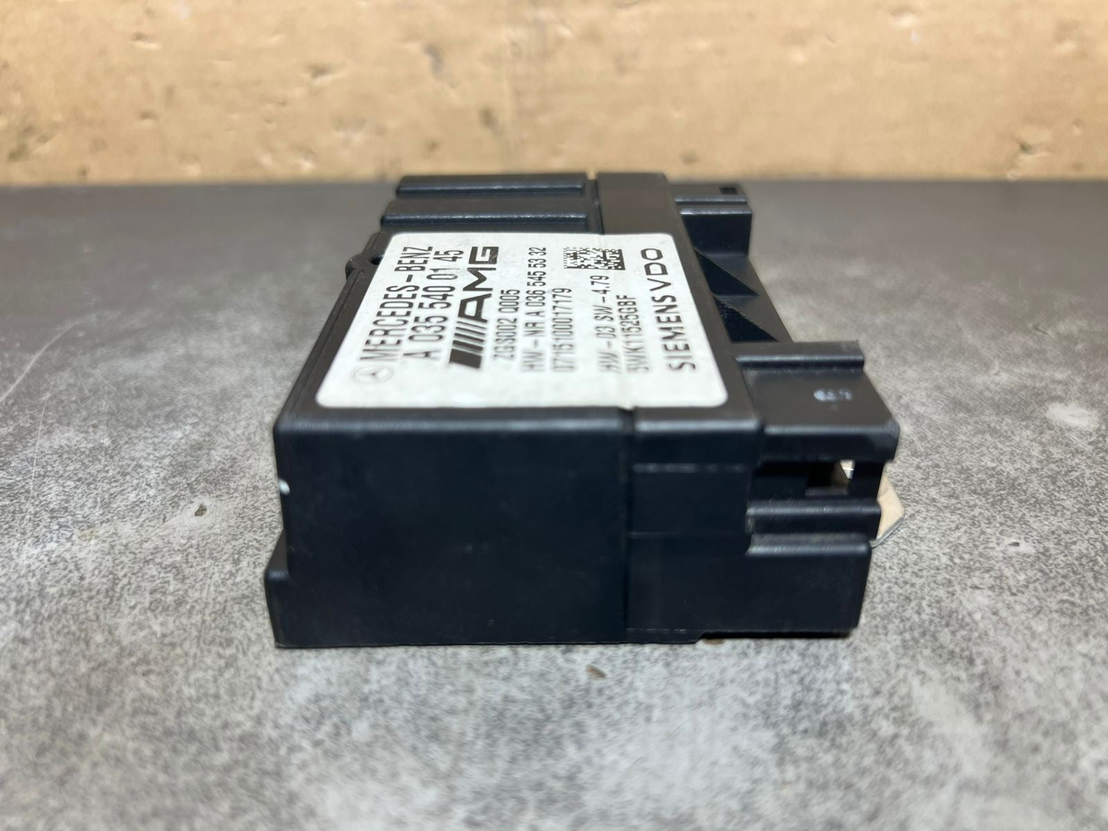 Mercedes W164 ML63 CLS63 AMG Fuel Pump Motor Control Module  A035 5400145 OEM