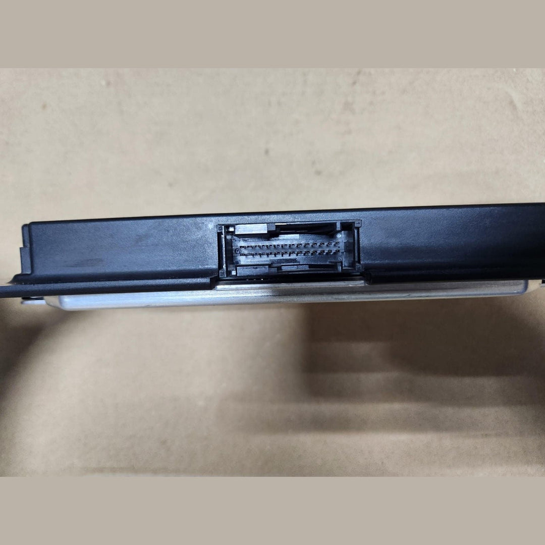 2004-2007 BMW 330i Footwell Module 9153779. E90 and E87 FRM 22