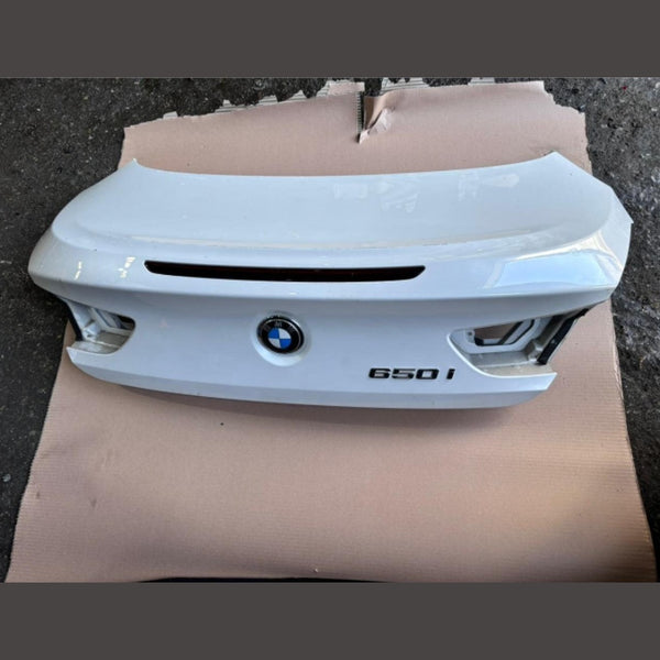 2012-2018 BMW M6 Trunk Lid 7228478 WHITE METALIC F06 