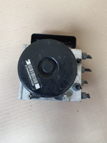 2013 BMW F30 F31 F32 F20 F21 F22 328i ABS/DSC Hydraulic Pump Module 6862247