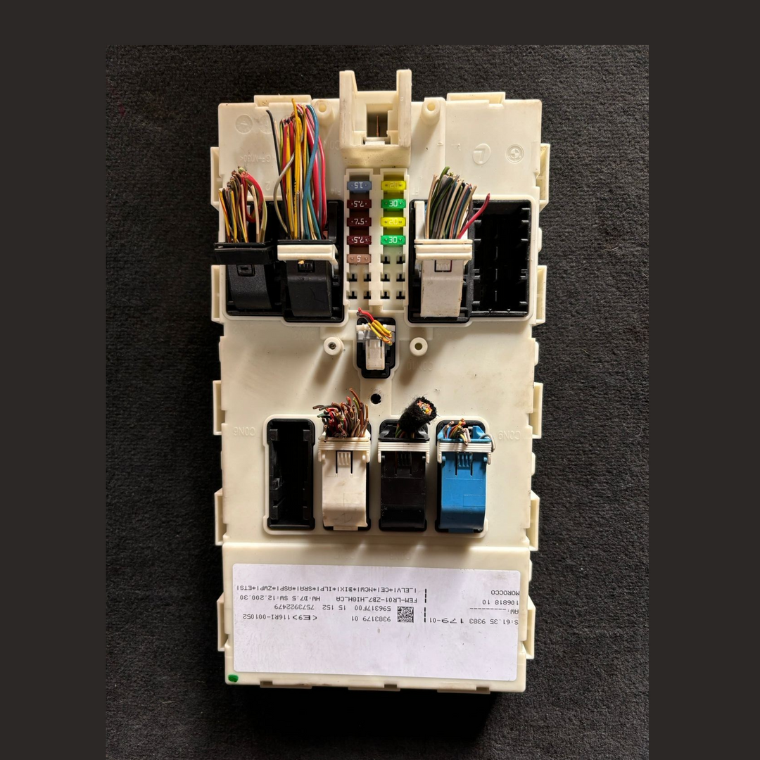 BMW F20 F21 LCI 116d B37 ENGINE CONTROL UNIT SET  DDE ECU  + FEM + Key - 8587952