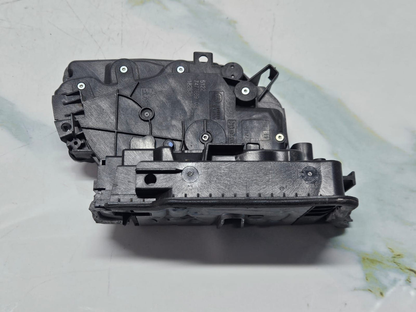 BMW G30 LCI 530d M Package Door Lock Latch Rear Left Side 7477689 OEM