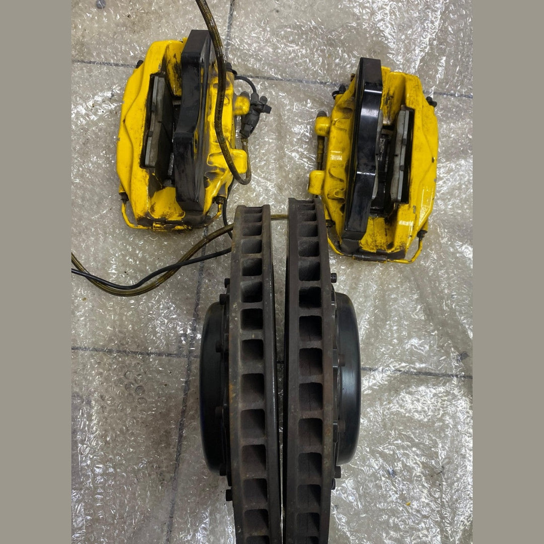 08-14 Mercedes-Benz W204 C-Class Front Left & Right Brambo Brake Calipers \Discs
