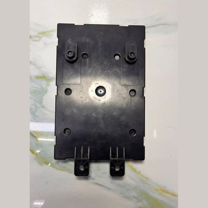 Mercedes-Benz W447 Vito Display Control Module Unit A 447 9009004