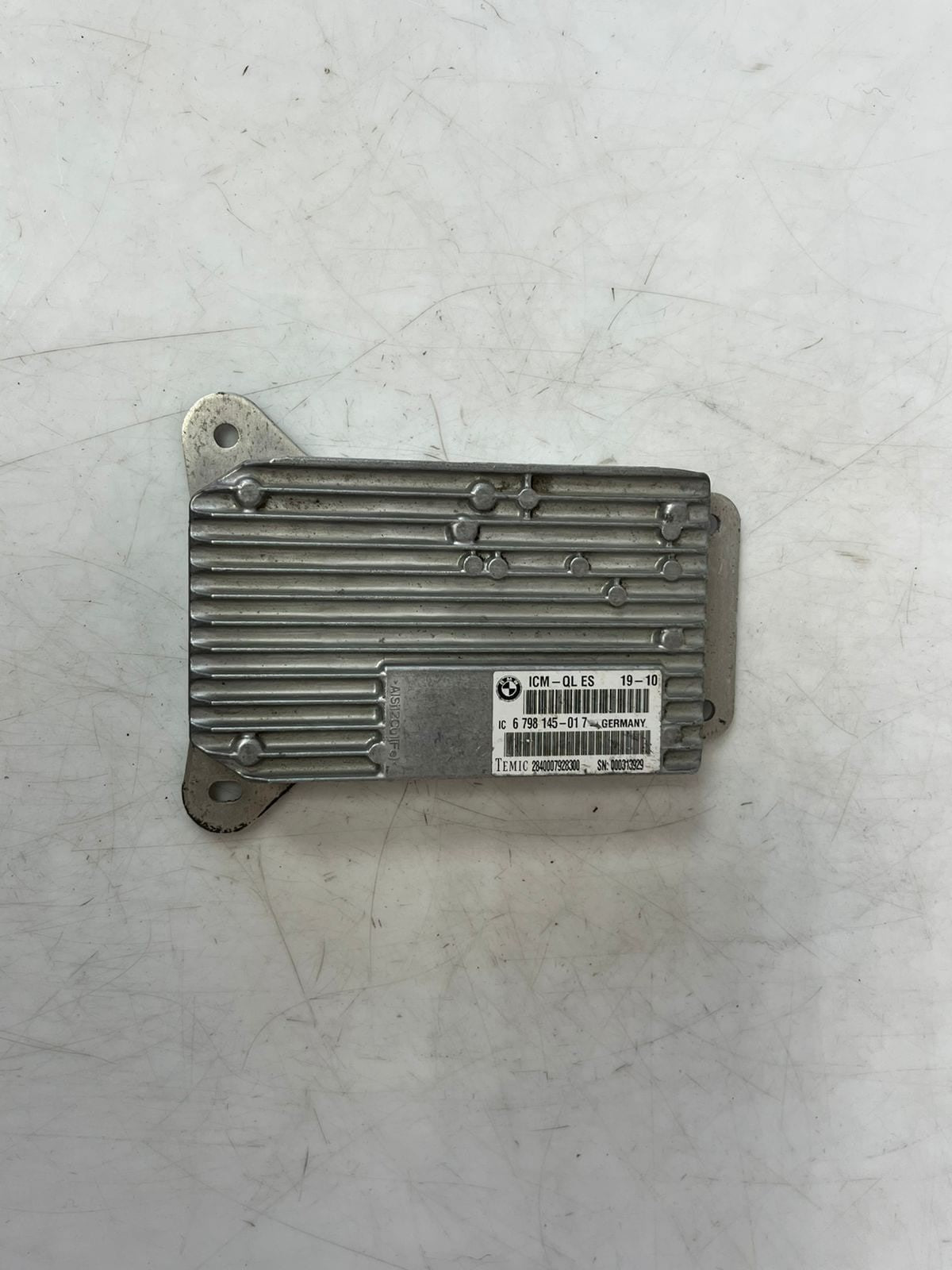 2010-13 BMW F01 740i and F07 740i Integrated Chassis Control Module 6798145 OEM