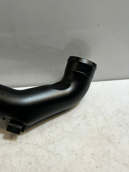 BMW F10 F11 F12 F13 N55 535i 640i 740i Turbocharger Intercooler Hose 7582314 OEM