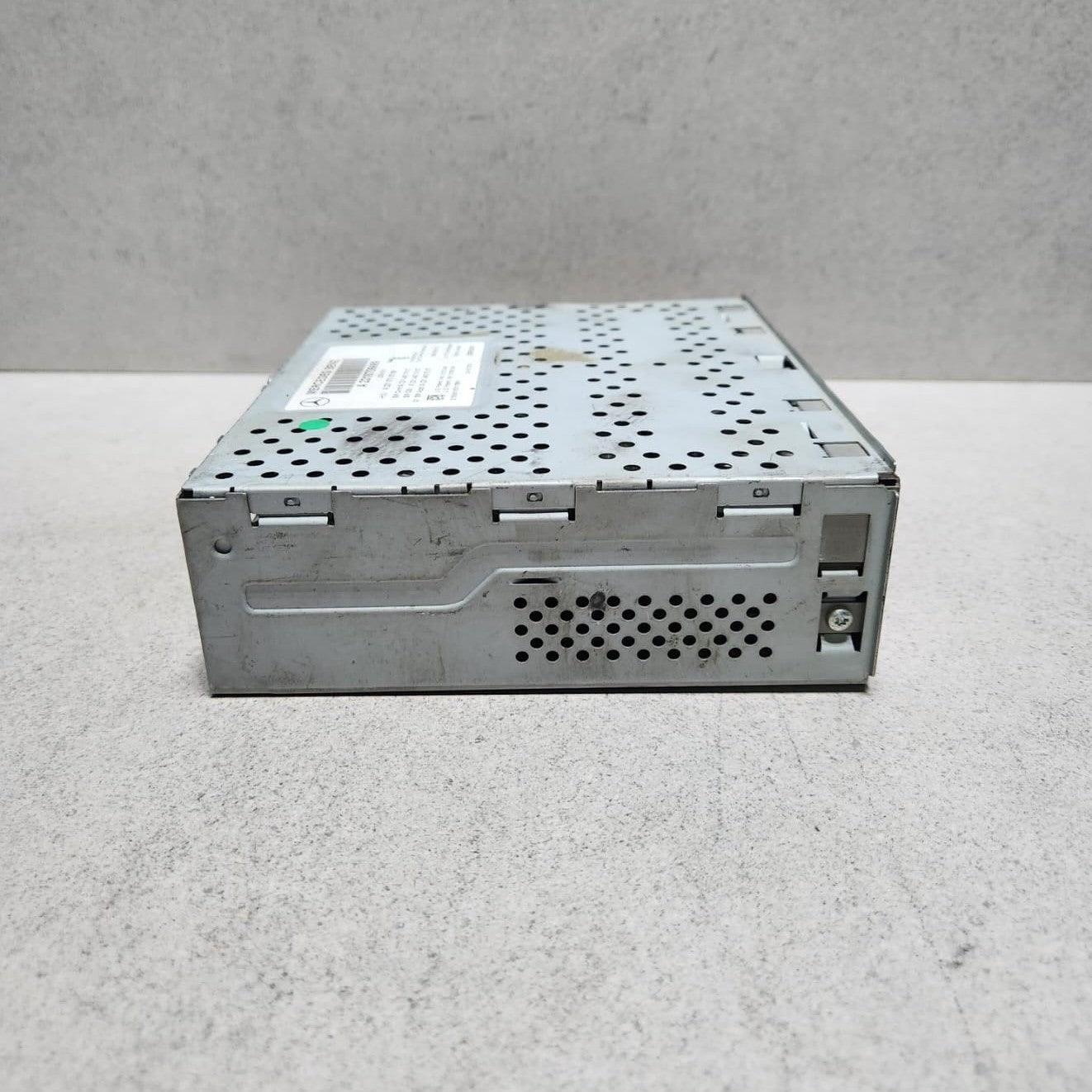 Benz TV Tuner A2218705689 E-Class E-Class models for audio system