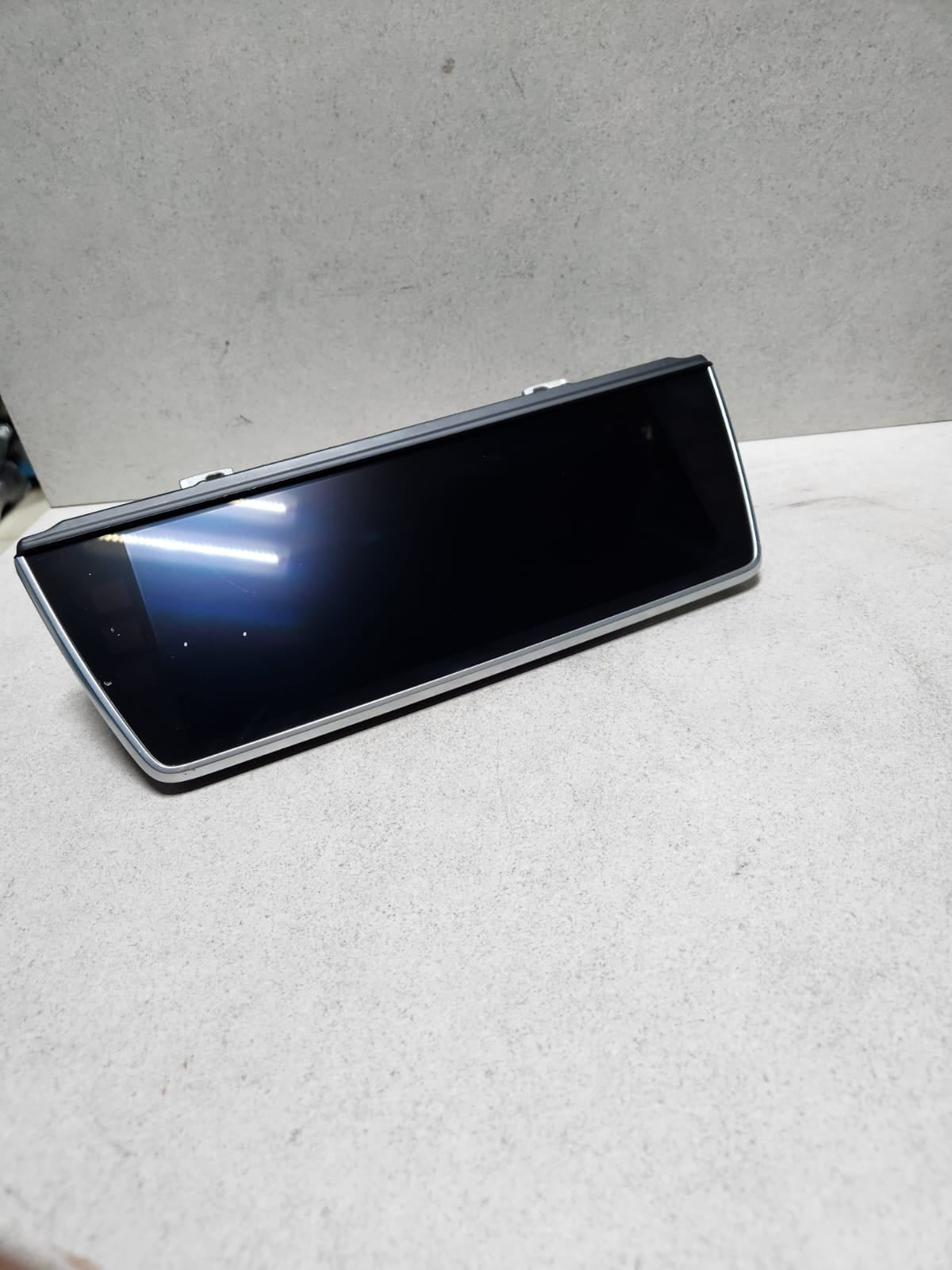 2016-2019 BMW 740i Central Information Display Screen 6839442 7 Series G11 G12 