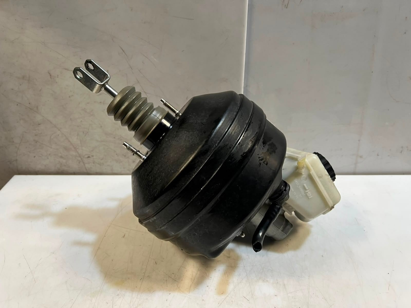 2012-2018 BMW 3 Series F20 F21 F22 F30 F31 Brake Servo Booster 6798423 OEM