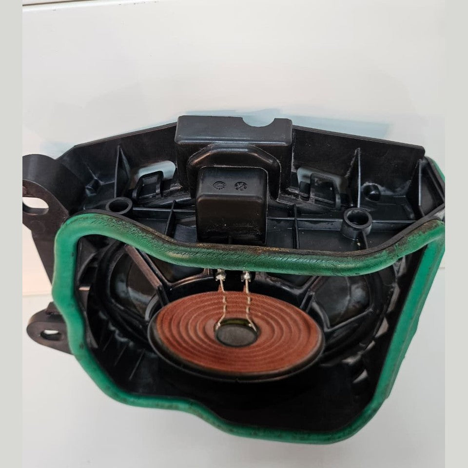 2019-2025 BMW 330i G20 Under seat Subwoofer Speaker 2622810 OEM