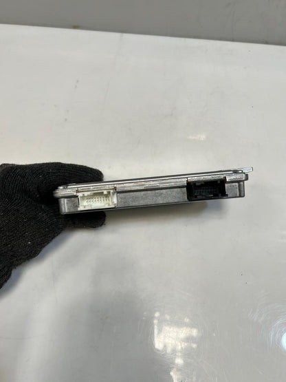 2016-2019 BMW 740i 750i G11 G12 Surround View Camera Control Module 6826322