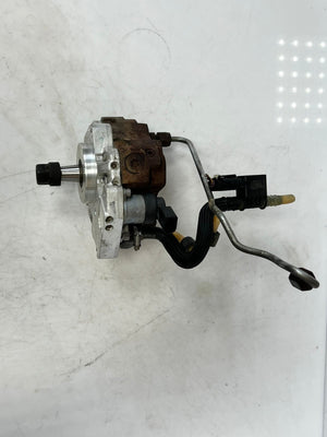 BMW E60, E61, E87, E90 3.0 diesel 330D 530D High Pressure Fuel Pump 7798333 OEM