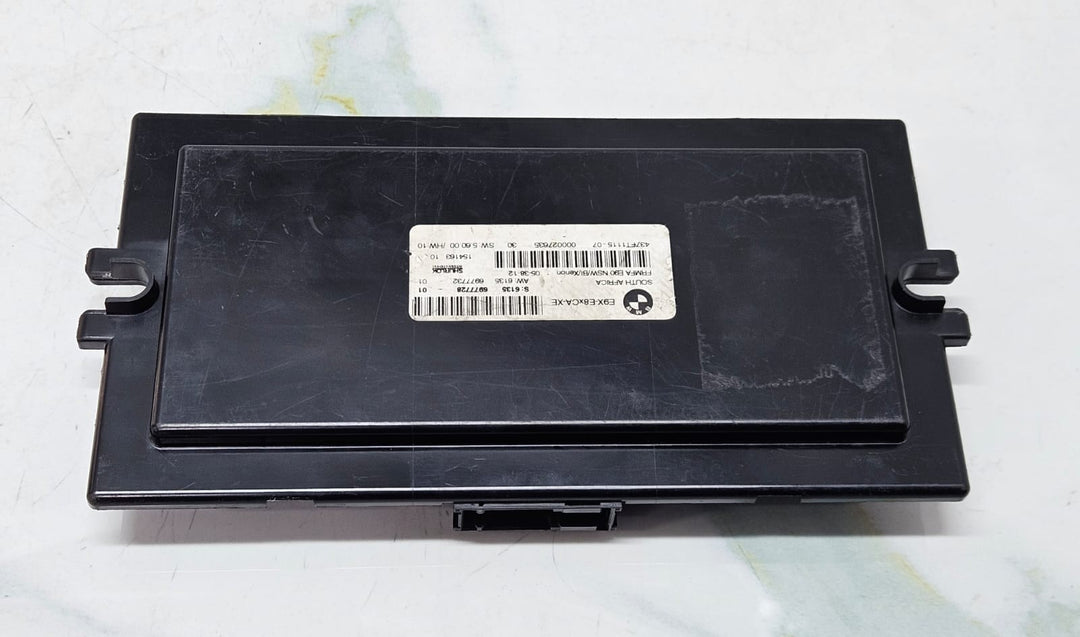 BMW E90 E91 E83 Footwell Light Control Module FRMA Xenon 6977732 OEM