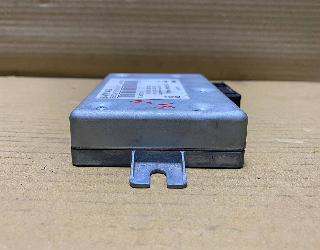 2009-2012 BMW 750Li Video Switch Control Module 9187604 750Li 750i and F10 F07 F
