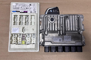 BMW F44 218i B38 22-04-2022 ENGINE CONTROL UNIT RHD  COMPLETE SET- (5A57780)
