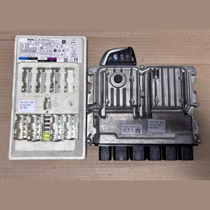 BMW F44 218i B38 22-04-2022 ENGINE CONTROL UNIT RHD  COMPLETE SET- (5A57780)