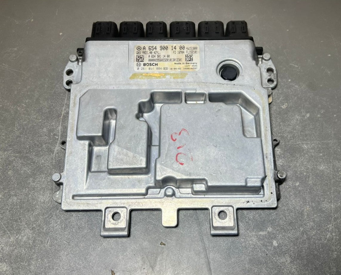 15-20 Mercedes W213 E-Class Engine Control Module Unit ECM ECU A654 9001400 OEM