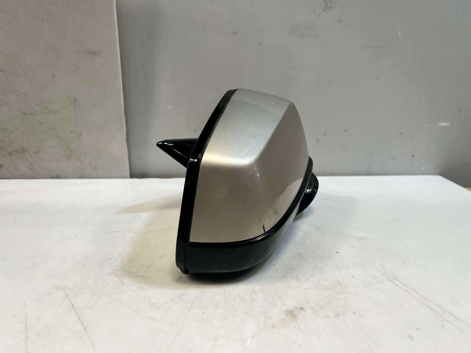 2013-2015 BMW 6 Series F12 F13 640i Door Mirror Right F0154104 OEM