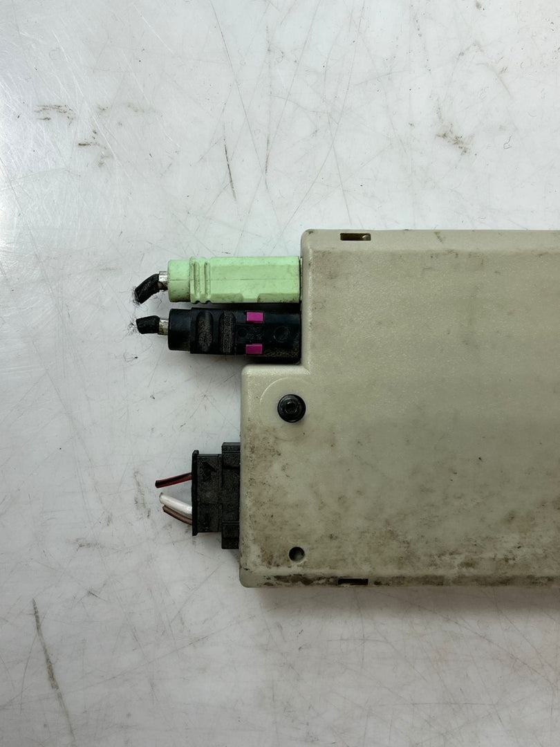 2012-2018 BMW M6 F01, F03, F10, F12, F13 Diversity Antenna Amplifier 9257363 OEM