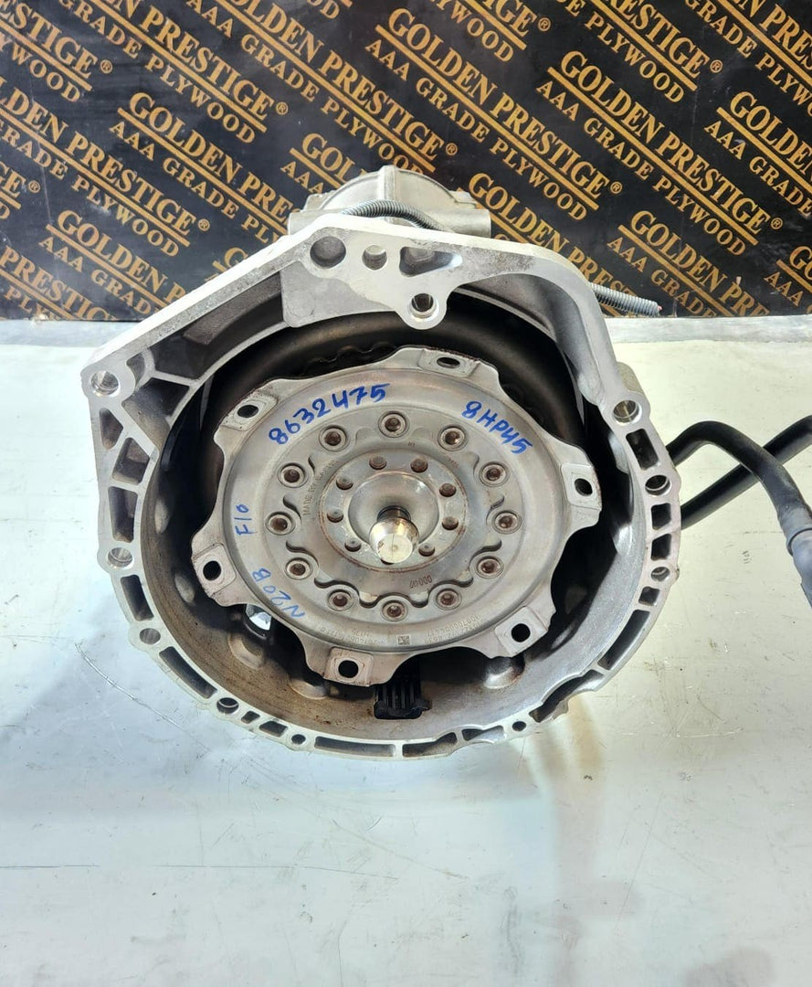 2014-2016 BMW 520i Automatic Transmission Gearbox 8632475 GASOLINE F10 OEM 8HP45