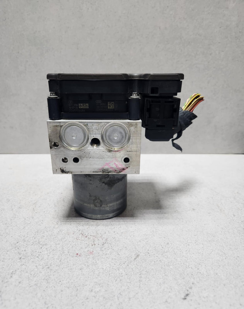 2014-2018 BMW X6 Abs Pump Module 6864794 X5 F15 and X6 F15 F16 F85 F86 