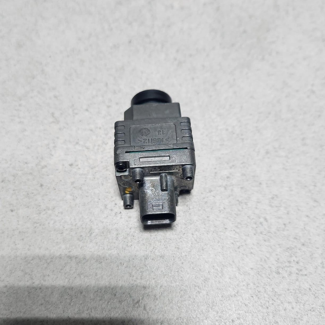 2014-2018 BMW X5 Rear View Camera 9348480 X5 F15 F85