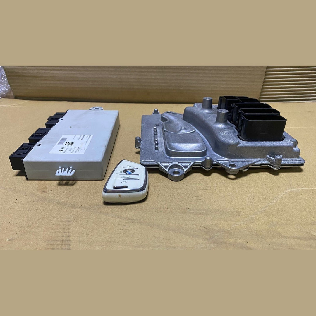 BOSCH 2013-2015 BMW 335i Engine Control Unit 7649279 BMW 335i F30 F31 N55 engine