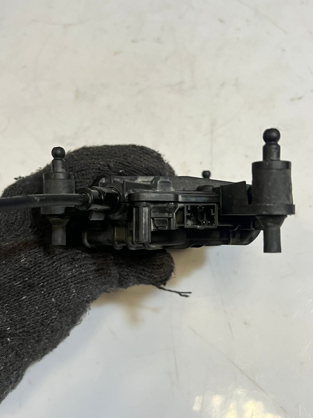 BMW iX 120 Rear Tailgate Boot Lock With Actuator 7954137 OEM