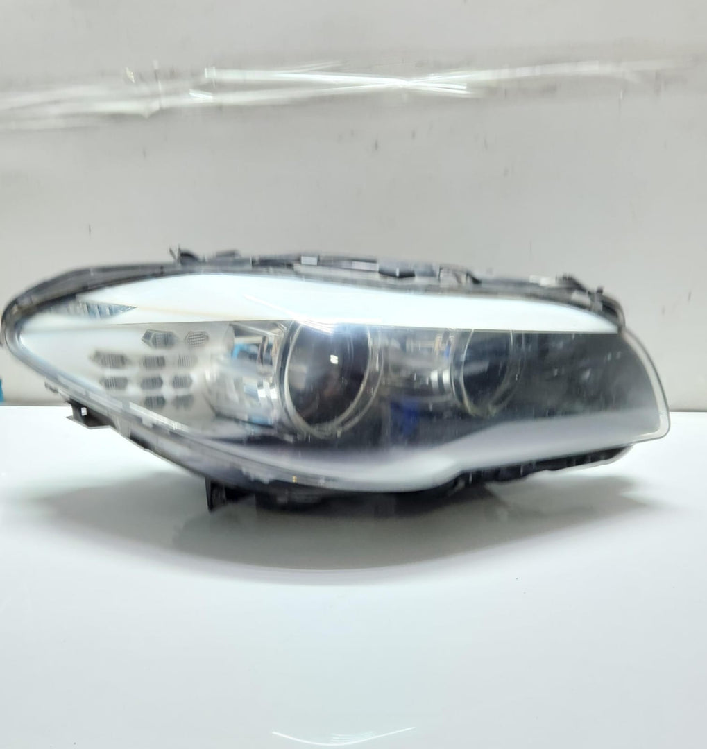 2010-2013 BMW 535i Front Right Headlight 7203248 5 Series F10 and F11 OEM