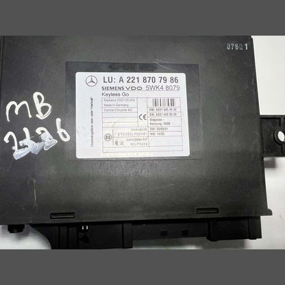 Mercedes Keyless Go Control Module A2218707986 S-Class W221