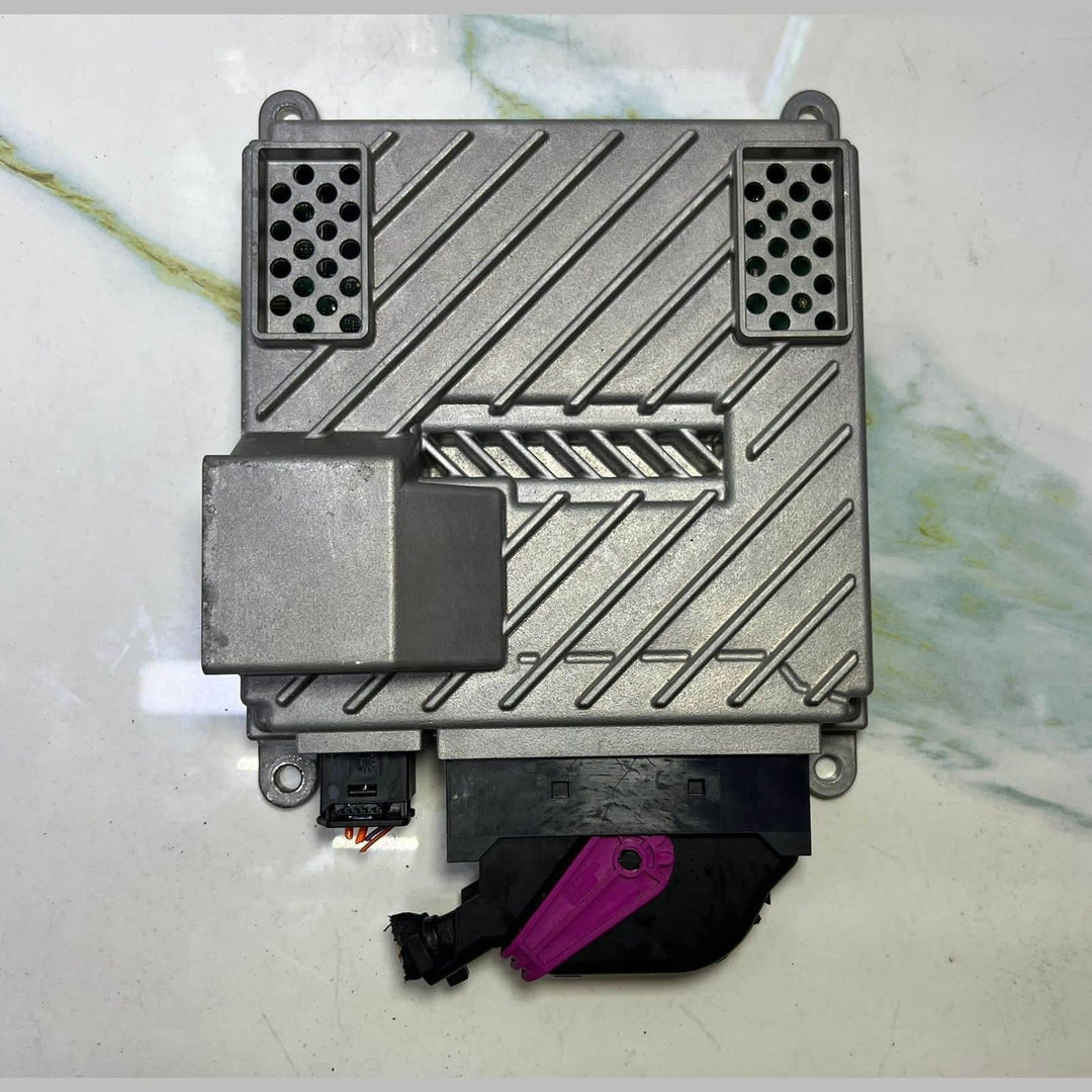 2018-2019 Mercedes-Benz C200 Sound Audio Amplifier A2059000044 C-Class W205