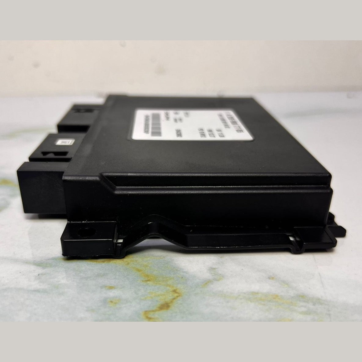 2016-2020 Mercedes-Benz GLC300 Transmission Control Module A 205 9007705 C-Class