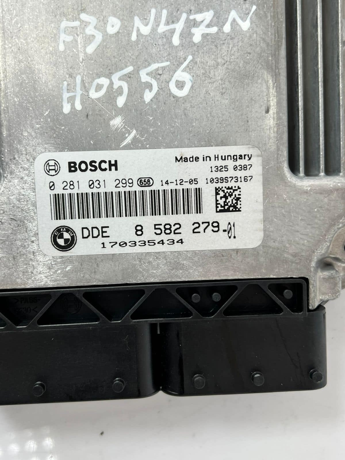 BMW F30 N47N Engine Control Unit ECU COMPLETE SET DDE + FEM + 1KEY 8582279
