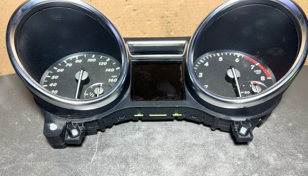 2013-2016 Mercedes-Benz W166 GL Instrument Cluster Speedometer A166 9003106 OEM