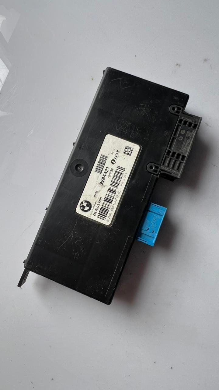 2011-2015 BMW 535i Gateway Control Module 9284421 F10 F11 5