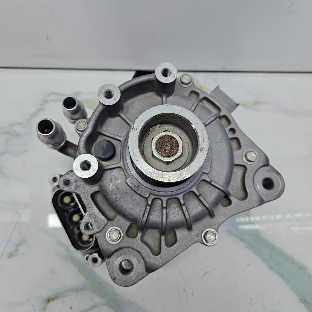 2014-2020 BMW i8 2 Series F45 225xe hybrid Crankshaft Starter Generator 7649390