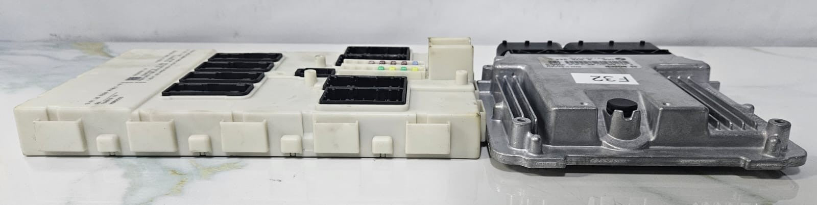 BMW F32 420d ECU Engine Control Unit Module 8576344