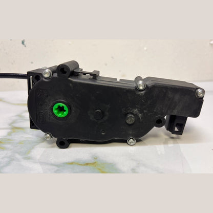 2012-2018 Mercedes-Benz CLS550 Trunk Lid Latch Lock Actuator A 204 750 0060 W212