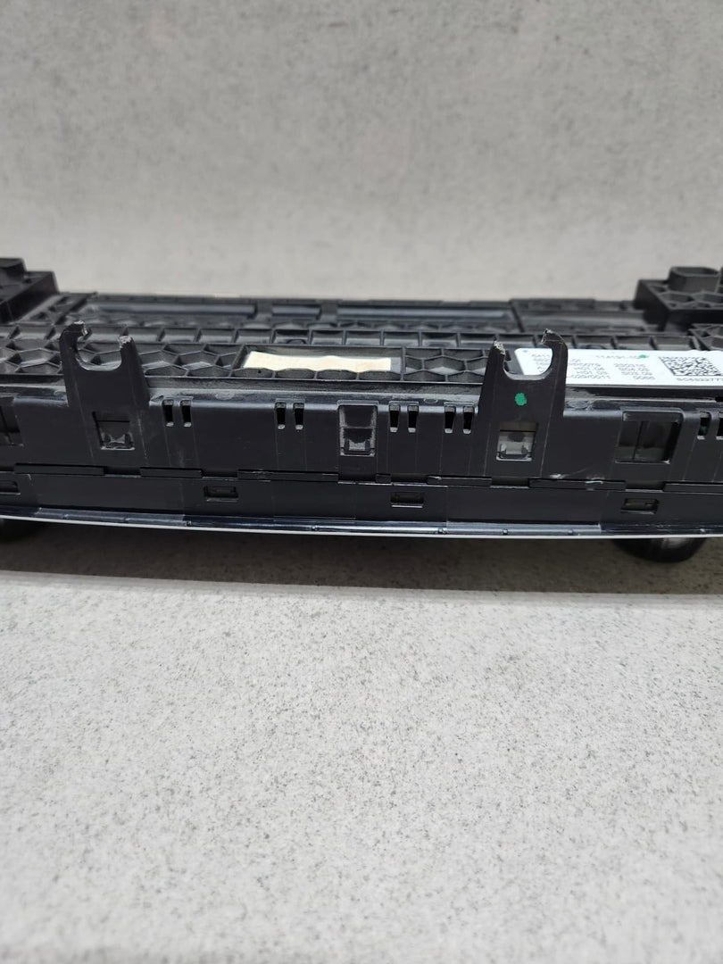 2016-2019 BMW 740i Climate Control Unit 6822777 G11 G12 740i 750xi