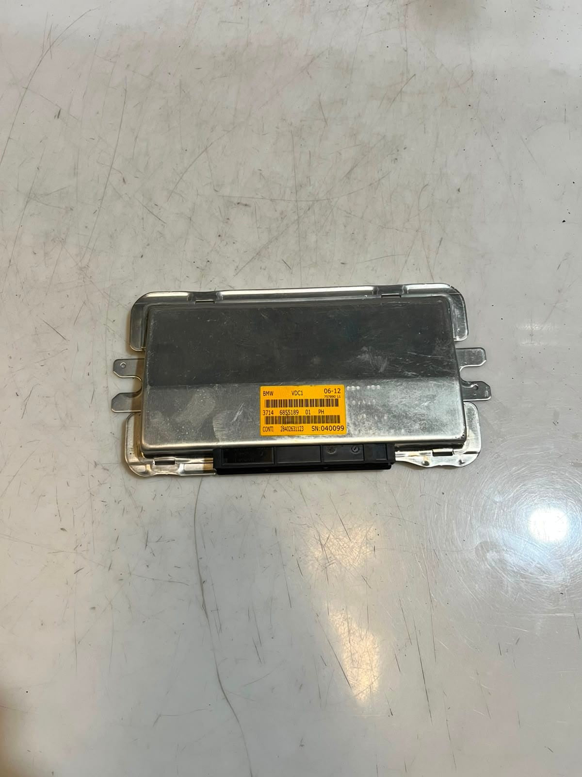 2015 BMW X5 F15 F20 F21 F30 F31 Suspension Control Unit Module 6855189 OEM