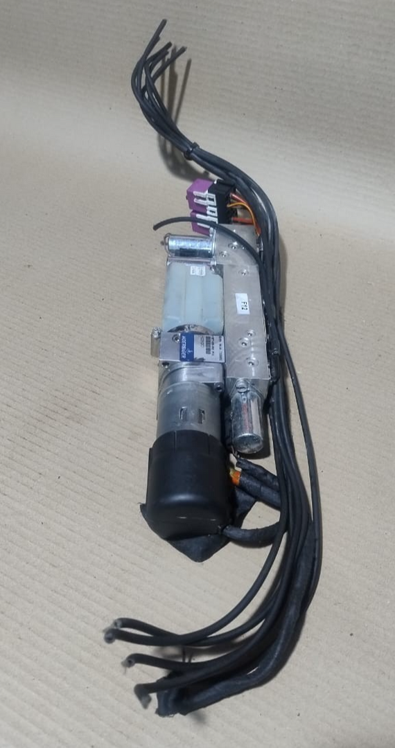 BMW F12 CABRIO CONVERTIBLE HYDRAULIC UNIT ROOF TOP LIFT MOTOR PUMP - 7226952