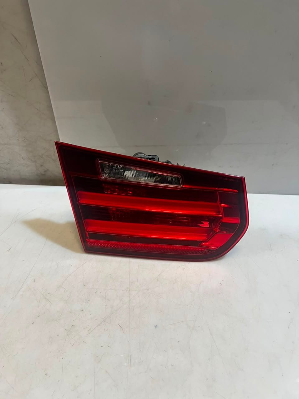 2012-2015 BMW 3 Series F30 320i 328i Rear Left Inner Taillight Assembly 7259915