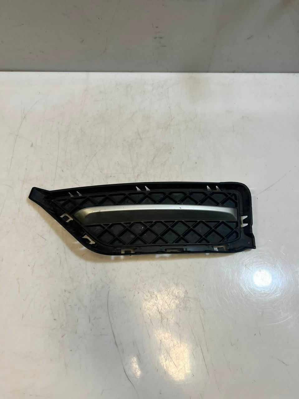 2013-2015 BMW X1 E84 SPORTLINE Front Bumper Lower Grille Left 7303757 OEM