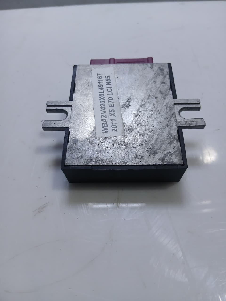 2011 BMW X5 E70 X6 E71 E90 E92 E60 Fuel Pump Control Module 7276046 OEM