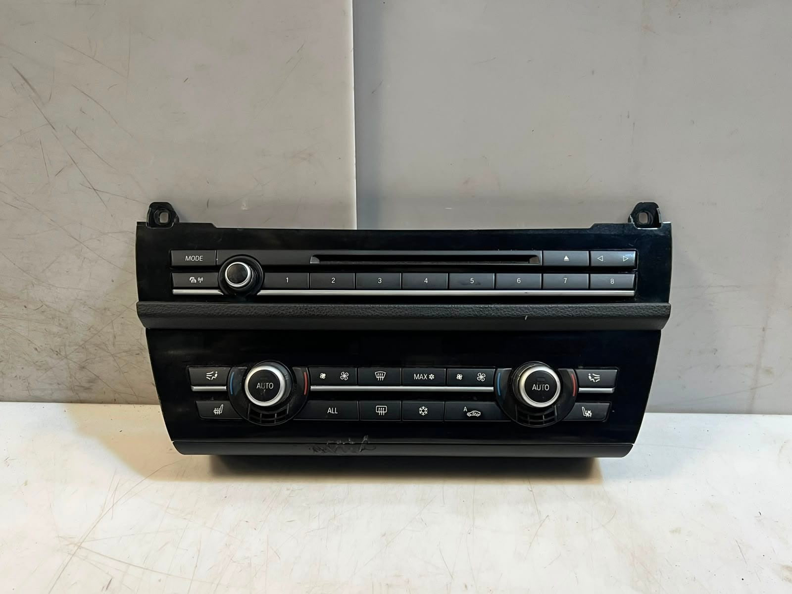 2011-2016 BMW 5 Series F10 and F11 535i A/C Climate Control Panel 9285330 OEM