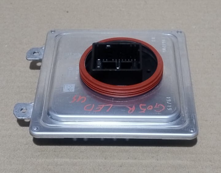 BMW G05 R LED HEADLIGHT CONTROL MODULE ADAPTIVE BALLAST US - 7933359