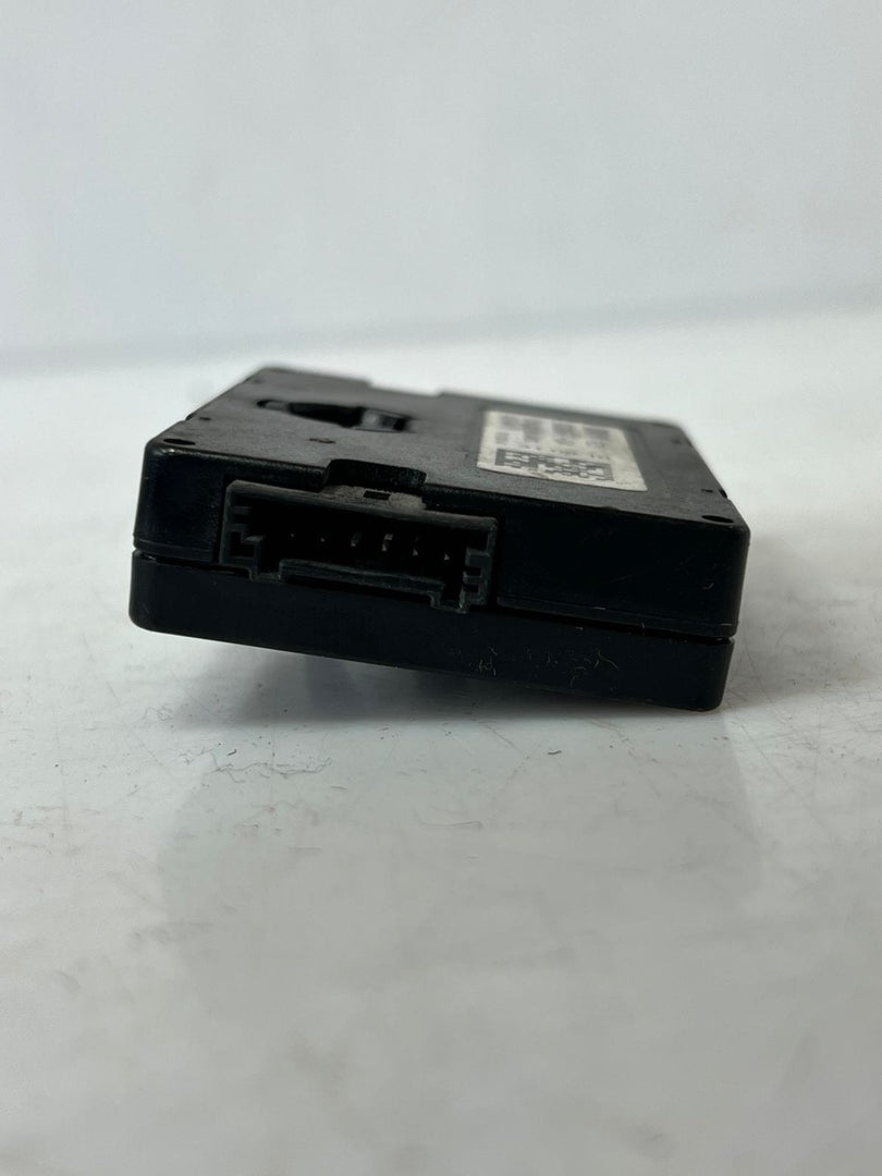 2011-2017 BMW X3 F25 F26 Antenna Noise Suppression Filter 9202997 OEM
