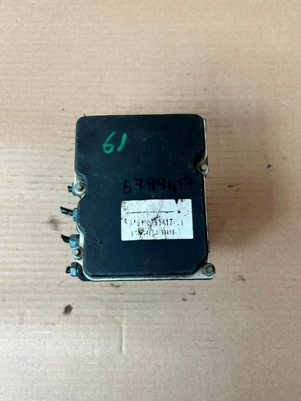 2011-2015 BMW X1 E84 xDrive 20d ABS Hydraulic Pump Control Module 6799417 OEM