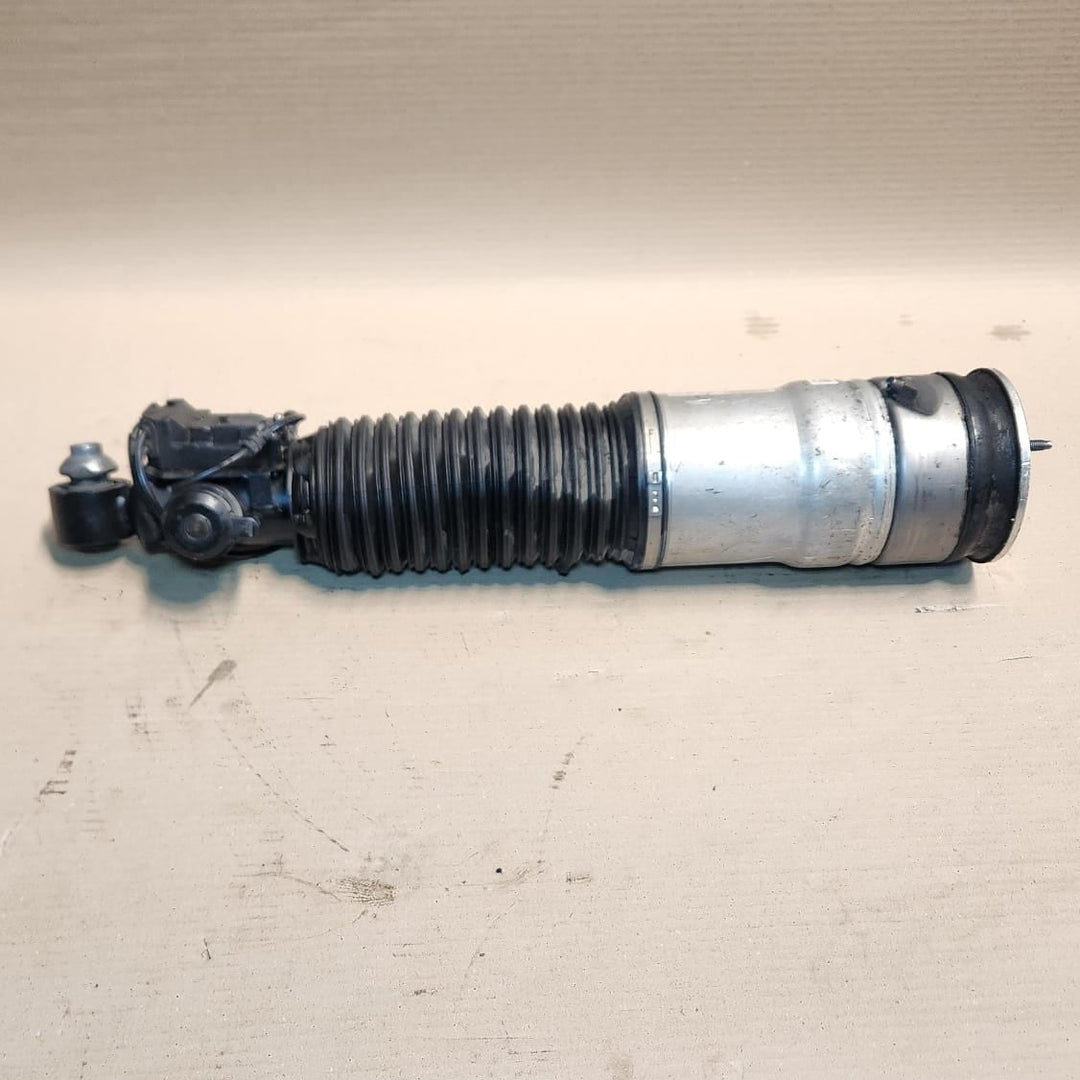 2013 BMW 750Li 7 Series F01 F02 F03 F04 Air Suspension Strut 6858813 OEM